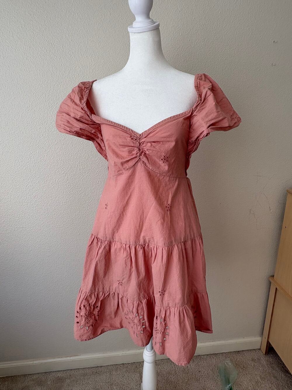 ZARA Dusty Rose Eyelet Midi Dress S Puff Sleeve Ruched Bust Cottagecore